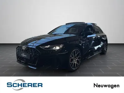 Ny Audi RS3 Sport 400 HK (294 kW) 2025 Sort Sedan