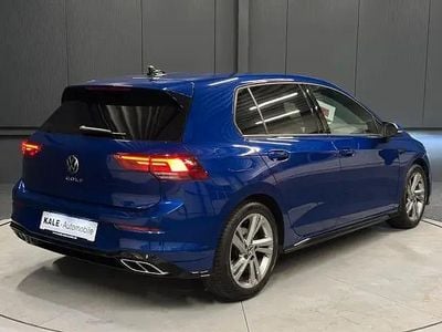 Usata VW Golf VIII R-line 150 CV (110 kW) 2023 Blu Utilitaria