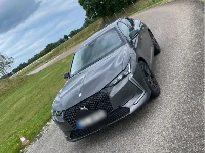 Gebraucht DS Automobiles DS4 Performance Line Plus 224 PS (164 kW) 2023 Grau SUV
