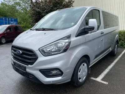 Gebraucht Ford Transit Trend 131 PS (96 kW) 2019 Silber Kombi