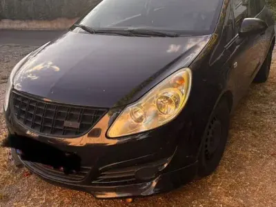 Gebraucht Opel Corsa 80 PS (58 kW) 2008 Schwarz Kleinwagen