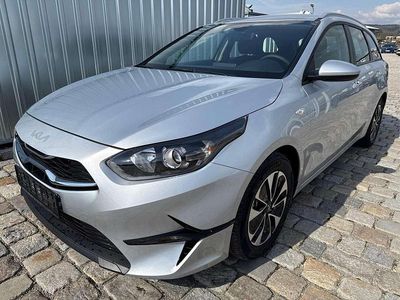 Second-hand Kia Ceed Sportswagon 140 CP (102 kW) 2024 Argintiu Break