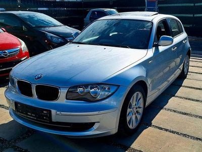 Gebraucht BMW 118 Sport Line 143 PS (105 kW) 2011 Silber Kleinwagen