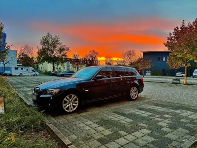 Gebraucht BMW 330 272 PS (200 kW) 2009 Schwarz Kombi