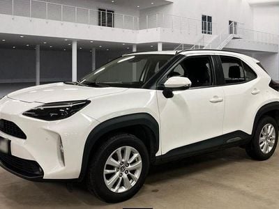Gebraucht Toyota Yaris Cross Comfort 116 PS (85 kW) 2023 Weiß SUV