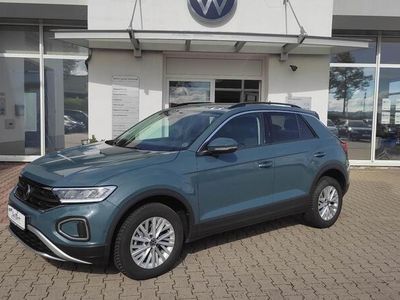 Gebraucht VW T-Roc Life 110 PS (80 kW) 2023 Blau SUV
