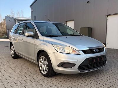 Gebraucht Ford Focus 110 PS (80 kW) 2008 Grau Kombi