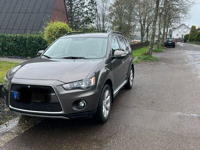 gebraucht Mitsubishi Outlander 2.0 MIVEC Edition 2WD Edition