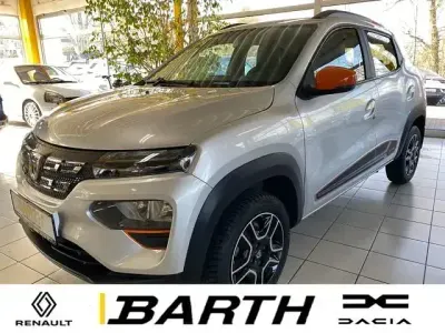 Usado Dacia Spring Comfort Plus 33 kW (45 CV) 2021 Gris Utilitario