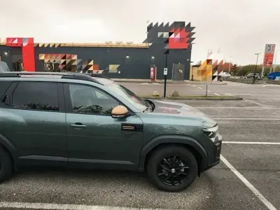 Gebraucht Dacia Bigster Extreme 157 PS (115 kW) 2025 Grün SUV