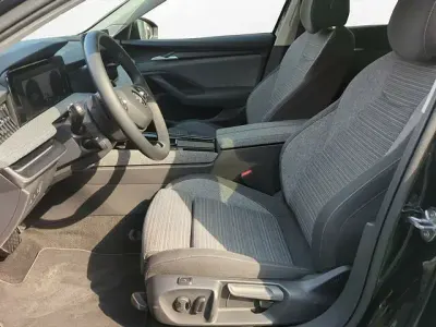 Gebraucht Skoda Superb Selection 150 PS (110 kW) 2024 Schwarz Kombi