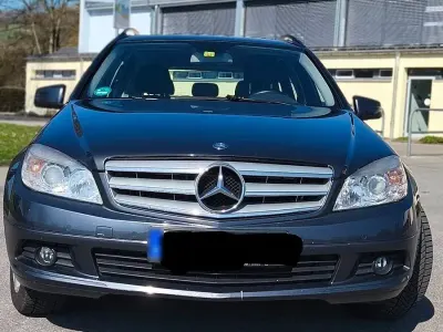 Gebraucht Mercedes C180 Classic 156 PS (114 kW) 2008 Grau Kombi