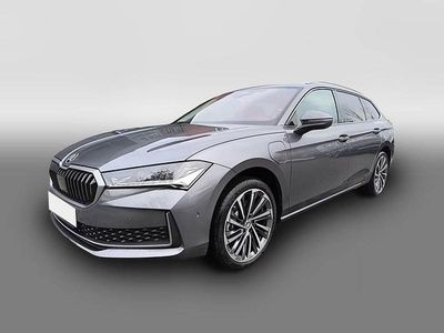 Usata Skoda Superb LAURIN & KLEMENT 204 CV (150 kW) 2025 Grigio Station wagon
