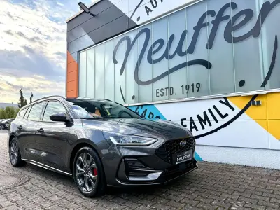 Second-hand Ford Focus ST-Line 125 CP (91 kW) 2024 Gri Break