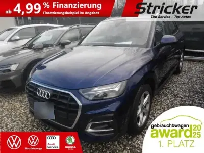 Używany Audi Q5 Ambiente 163 KM (119 kW) 2021 Niebieski SUV
