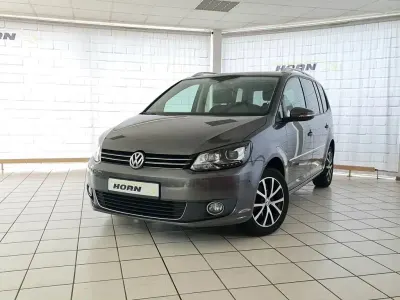 Gebraucht VW Touran Highline 140 PS (102 kW) 2015 Pepper grey metallic Van / Kleinbus