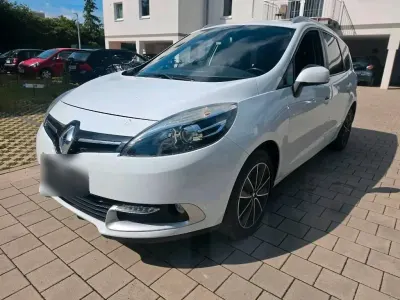 Gebraucht Renault Scenic E-Tech 110 PS (80 kW) 2014 Weiß Limousine