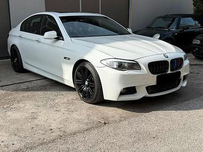 Gebraucht BMW M550 M Sport 407 PS (299 kW) 2013 Weiß Limousine