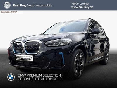 Gebraucht BMW iX3 Impressive 210 kW (286 PS) 2022 M carbonschwarz metallic SUV
