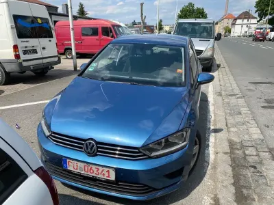 Gebraucht VW Golf Sportsvan Comfortline 110 PS (80 kW) 2014 Blau Van / Kleinbus
