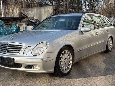 Mercedes E320