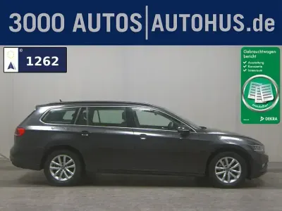Gebraucht VW Passat Business 150 PS (110 kW) 2023 Mangangrau metallic Kombi