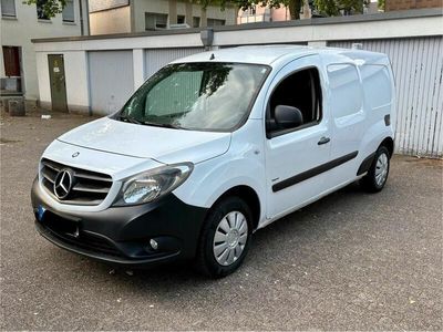 Mercedes Citan 109
