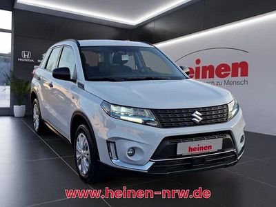 Gebraucht Suzuki Vitara Club 129 PS (94 kW) 2021 Weiß SUV