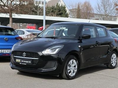 Gebraucht Suzuki Swift Club 83 PS (61 kW) 2022 Schwarz Kleinwagen