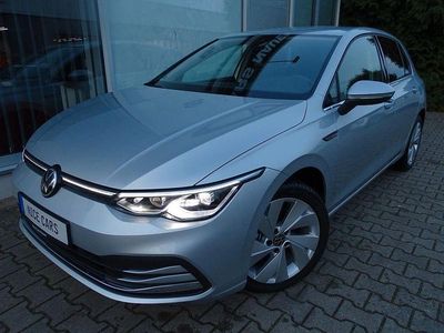 Gebraucht VW Golf VIII Style 131 PS (96 kW) 2021 Silber Limousine