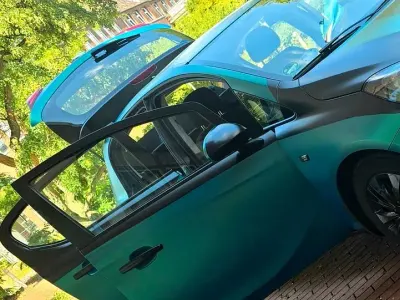 Usata Opel Corsa 90 CV (66 kW) 2015 Blu Utilitaria