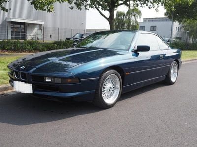 BMW 840