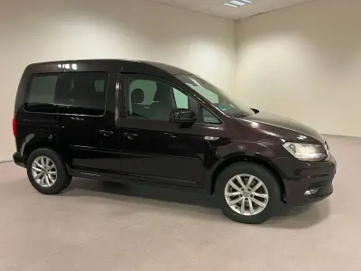 Gebraucht VW Caddy Comfortline 150 PS (110 kW) 2016 Schwarz Van / Kleinbus