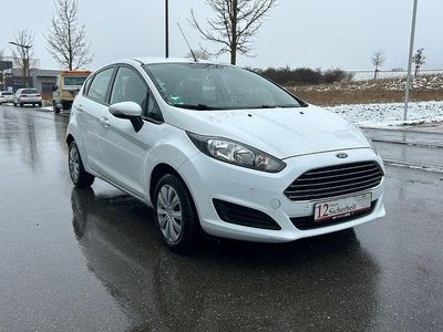 Weiß Gebraucht 2013 Ford Fiesta Limousine | 7.999 € (Teuer)