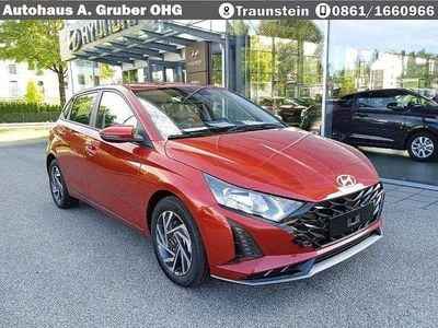 Neu Hyundai i20 Trend 101 PS (74 kW) 2025 Dragon red Kleinwagen
