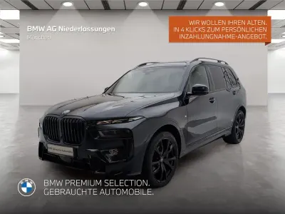 Gebraucht BMW X7 M Sport 381 PS (280 kW) 2023 Schwarz SUV