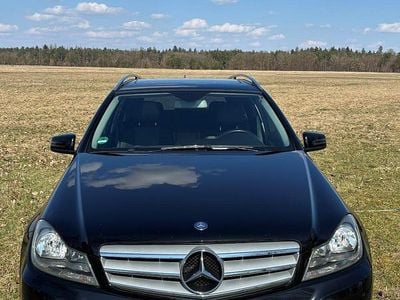 Gebraucht Mercedes C180 Avantgarde 156 PS (114 kW) 2012 Schwarz Kombi