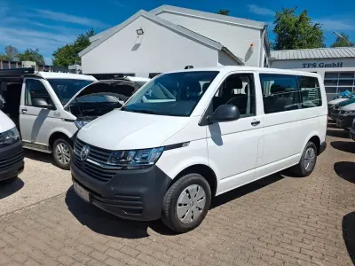 Gebraucht VW T6.1 150 PS (110 kW) 2021 Weiß Van