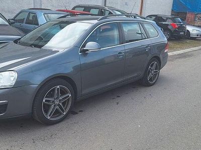 Gebraucht 2009 VW Golf VI Comfortline Kleinwagen | 3.750 € (Fairer Preis)