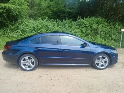Używany VW CC R-line 184 KM (135 kW) 2016 Niebieski Sedan/Limuzyna