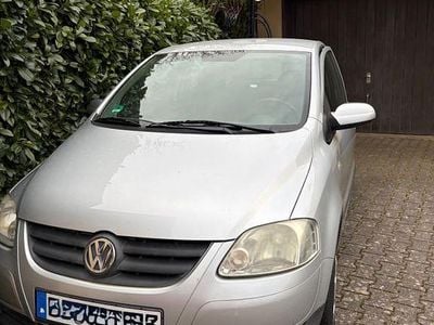 Second-hand VW Fox 54 CP (39 kW) 2007 Argintiu Hatchback