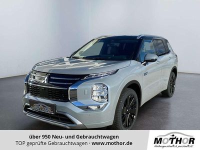 Neu Mitsubishi Outlander P-HEV Top 306 PS (225 kW) 2025 Mondsteingrau / pantherschwa SUV