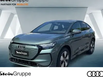 Neu Audi Q4 Sportback e-tron Performance 210 kW (286 PS) 2026 Grün SUV