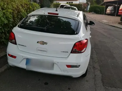 Gebraucht Chevrolet Cruze 132 PS (97 kW) 2013 Weiß Limousine