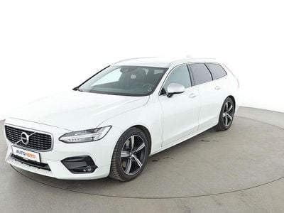 Weiß Gebraucht 2019 Volvo V90 R-Design Kombi | 27.500 € (Etwas zu teuer)