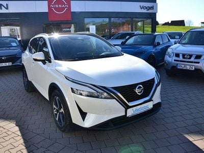 Usata Nissan Qashqai N-Connecta 140 CV (102 kW) 2022 Bianco SUV