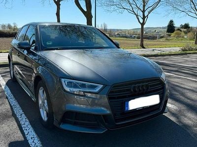 Usata Audi A3 Sportback S-Line 150 CV (110 kW) 2019 Grigio Utilitaria