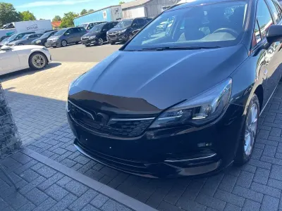 Gebraucht Opel Astra Edition 110 PS (80 kW) 2021 Schwarz Kombi
