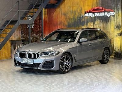 Gebraucht BMW 520 M Sport 184 PS (135 kW) 2024 Grau Kombi