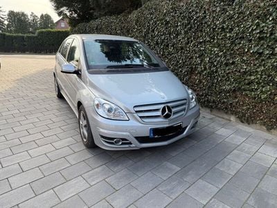 Mercedes B160